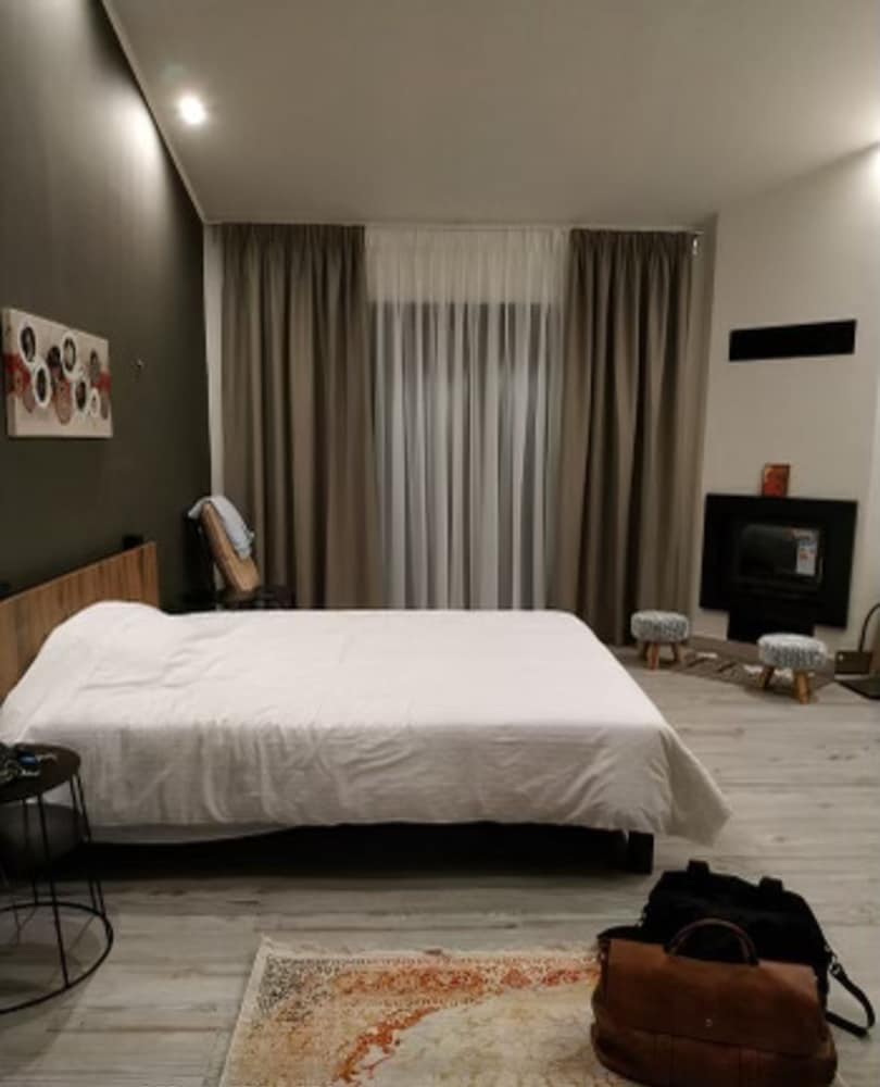 Superior Double Room, Fireplace photo 1