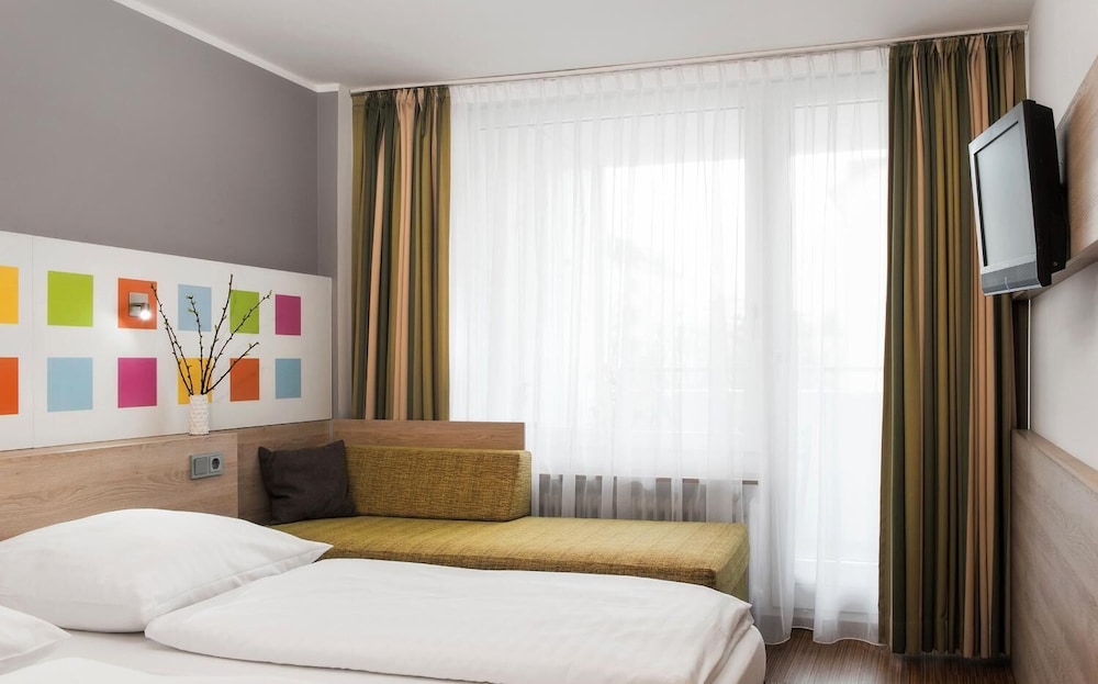 Triple Room - Photo 6