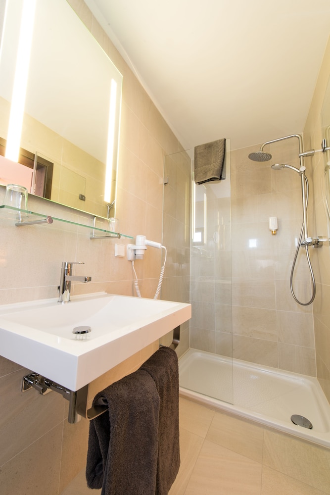 Superior Double Room - Photo 4