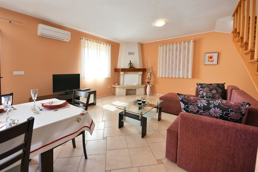 Standard Villa, 3 Bedrooms (0164) photo 2
