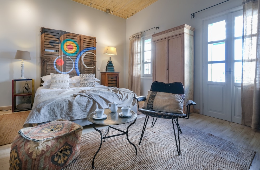 Junior Suite in Adiandi Building