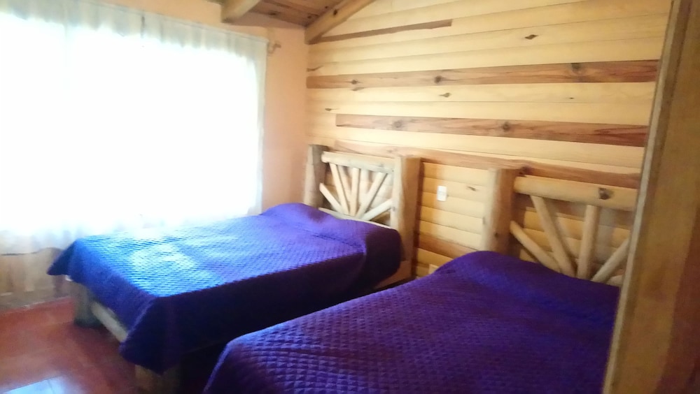 Deluxe Cabin, 3 Bedrooms, 2 Bathrooms photo 1