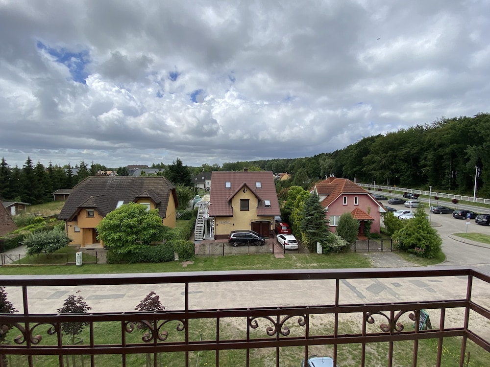 Deluxe Apartment, 2 Bedrooms, Balcony, Sea View photo 2
