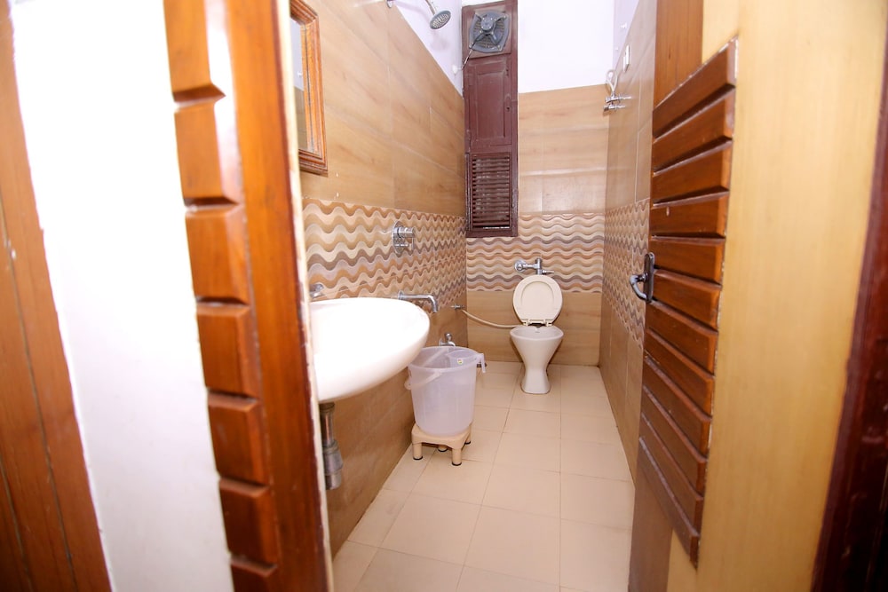 Standard Room (Non A/c) - Photo 6
