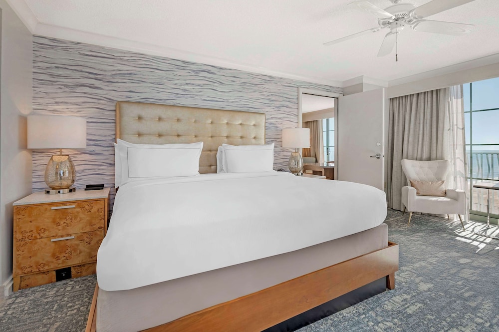 Suite, Accessible - Photo 3