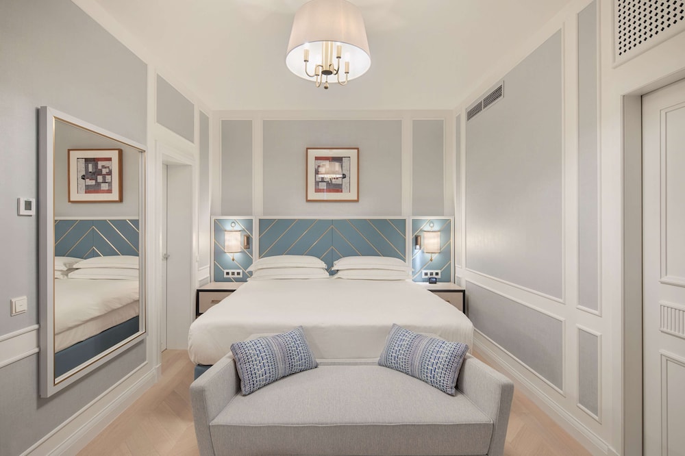 Imperial Suite