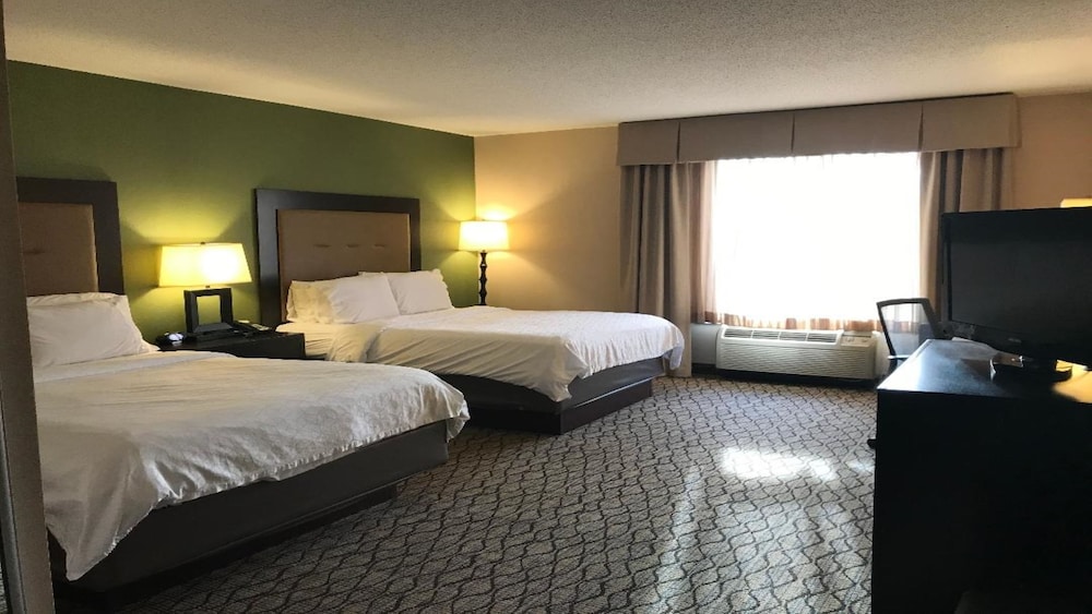 Standard Room - Photo 1