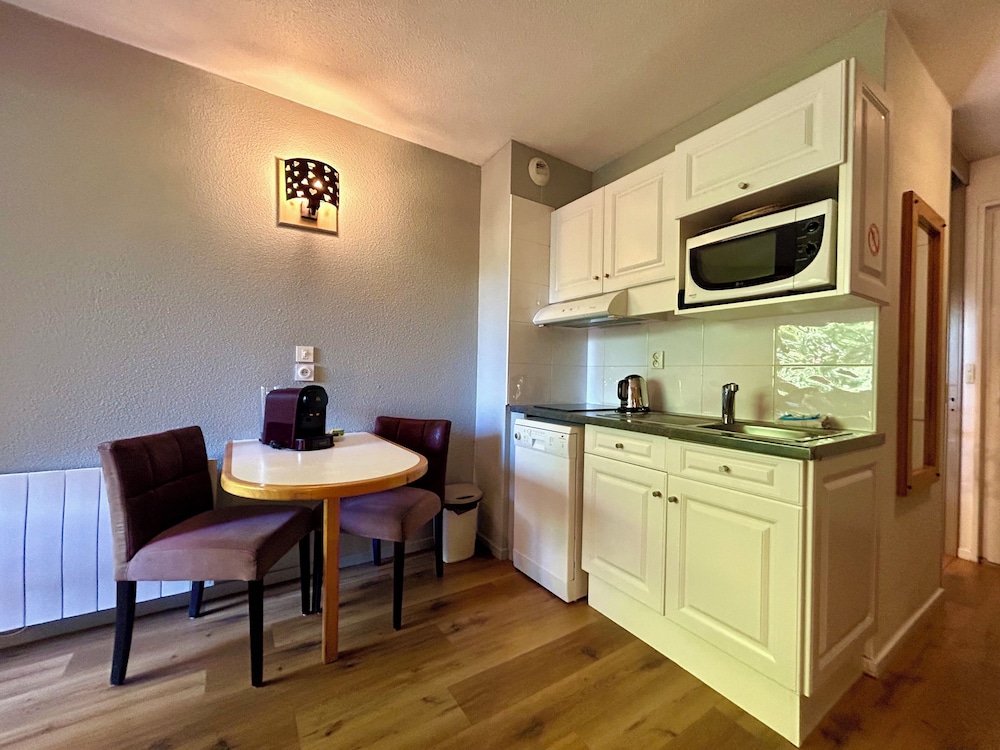 Comfort Studio, Kitchenette, Mountain View photo 1