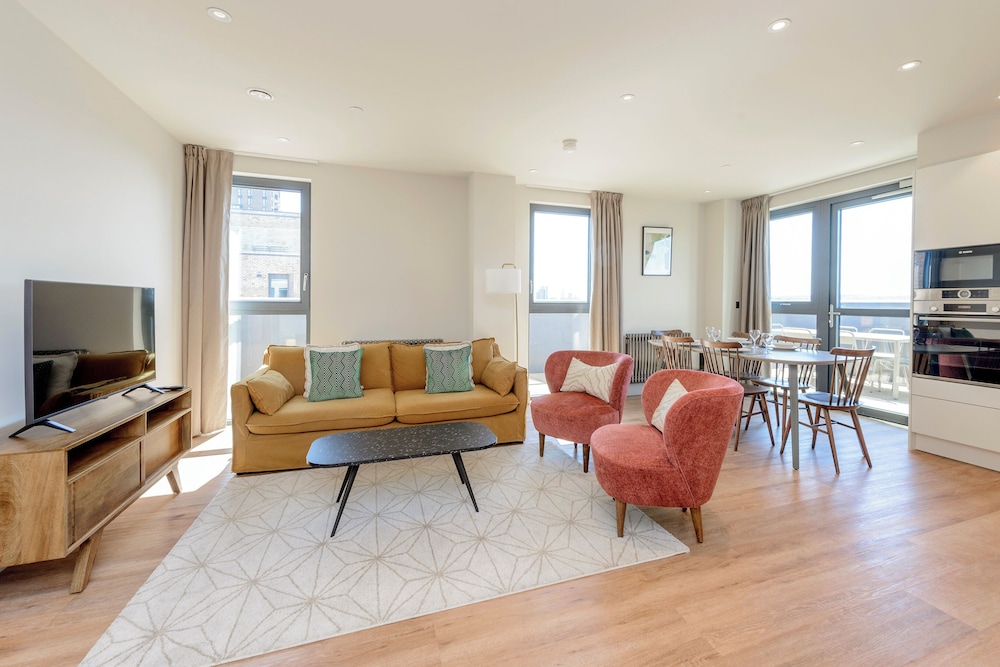 Luxury Apartment, 3 Bedrooms