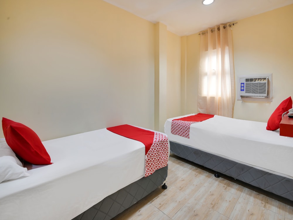 Standard Twin Room - Photo 5