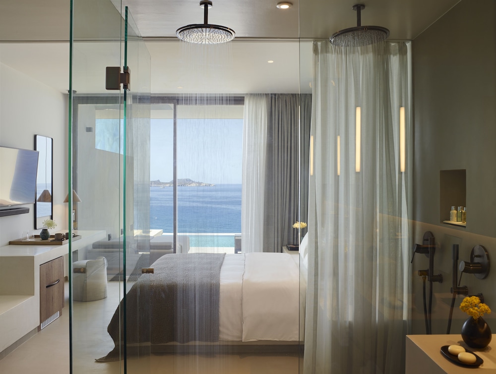 Premium Deluxe Suite Sea View with Private Pool