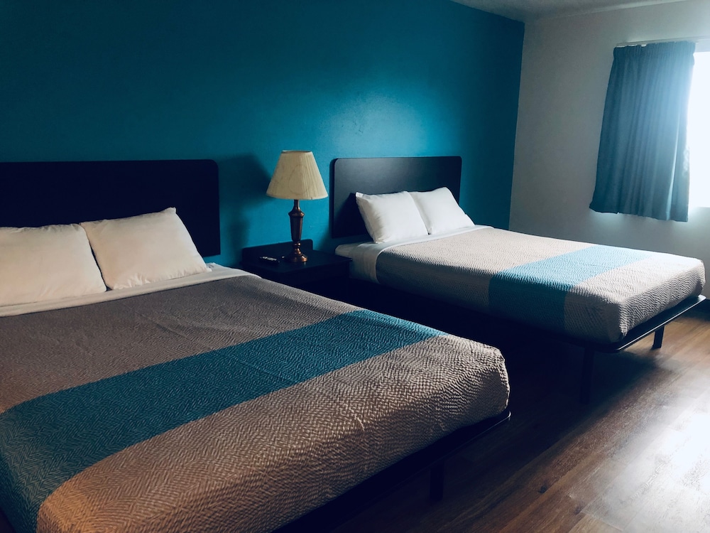 Family Double Room, 2 Queen Beds