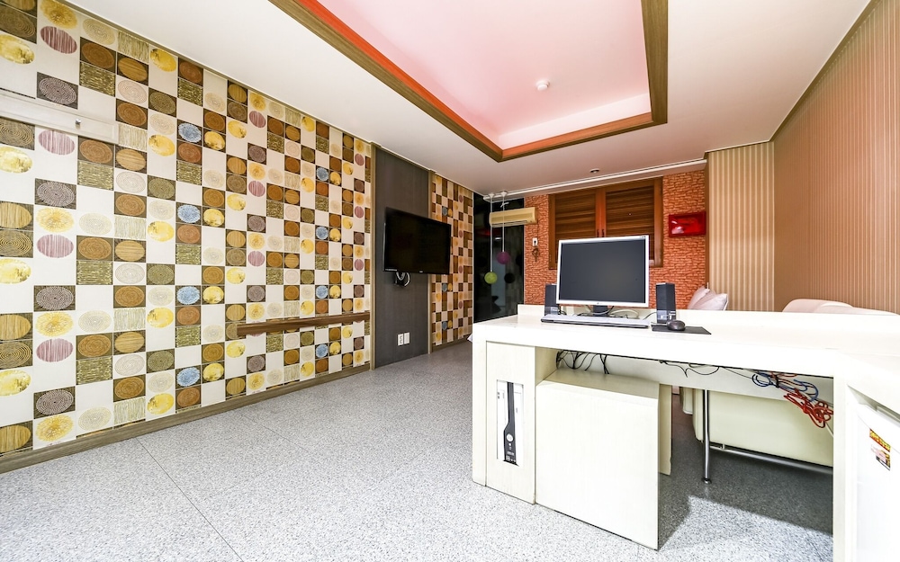 Room (General room (early check-in at 15:00) - Photo 1