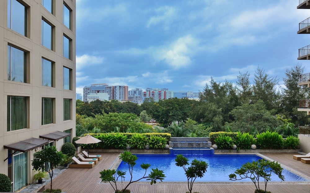 Executive Room, 2 Twin Beds, City View photo 2