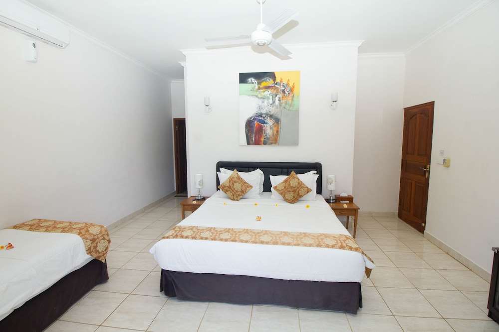 Deluxe Upper Double Villa Room with Bath