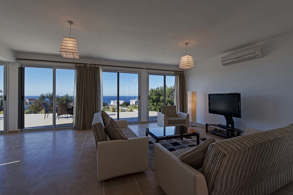 Villa, Non Smoking photo 1