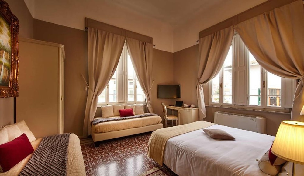 Executive Quadruple Room