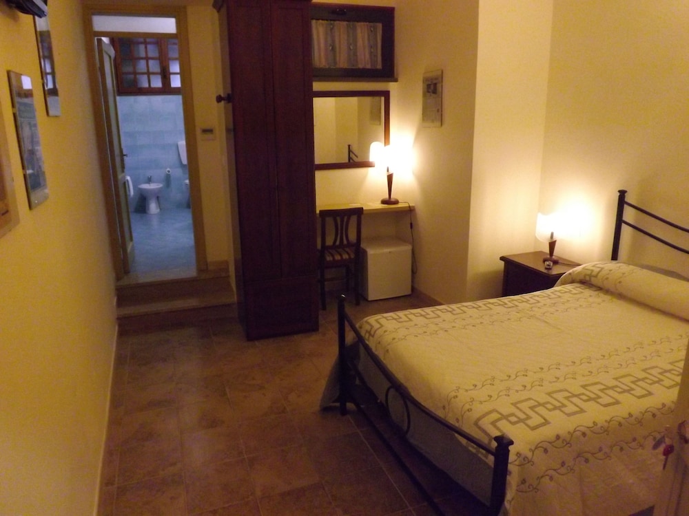 Double Room Single Use, 1 Double Bed
