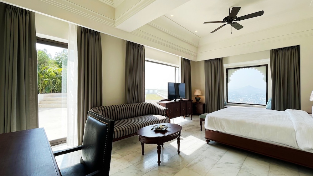 Bhairavgarh Suite photo 1