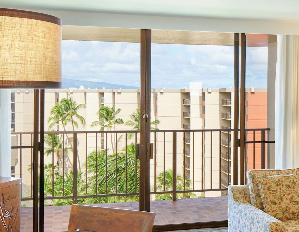 Standard Room, 1 Bedroom, Resort View thumbnail 5