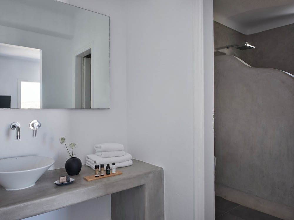 Classic Room, Sea View - Photo 8