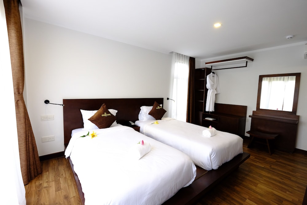 Superior Double or Twin Room, 1 Bedroom, Balcony, Garden View photo 2