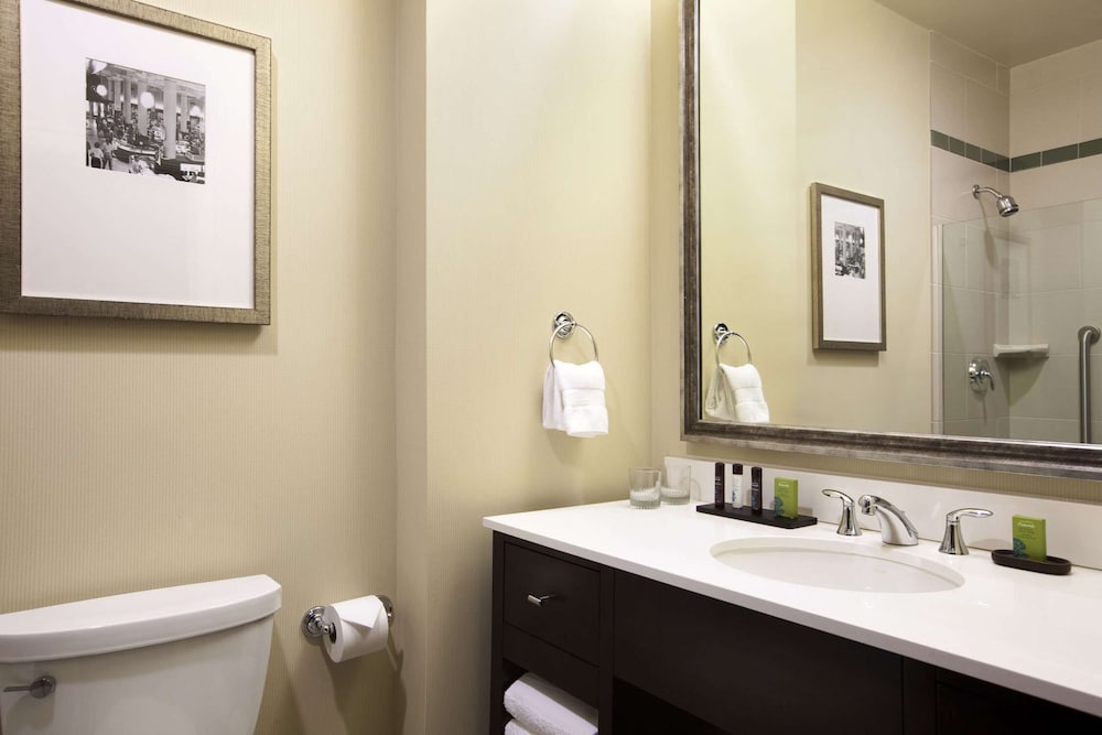 Executive Suite, 1 King Bed with Sofa bed, Non Smoking (Conference) - Photo 6