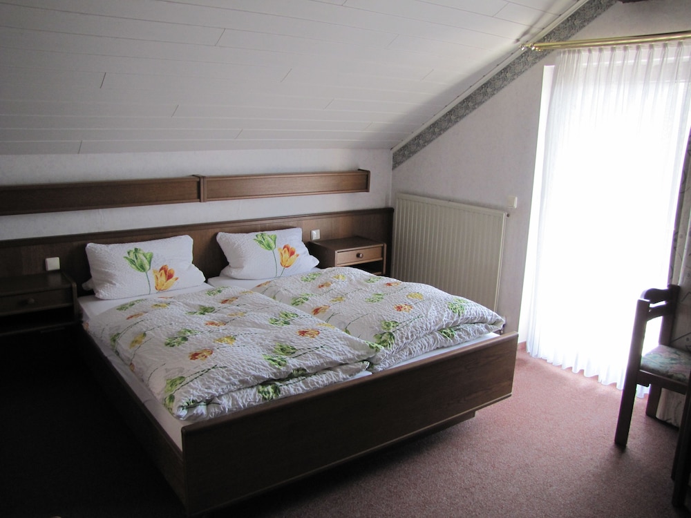 Classic Double Room, Annex Building (1 Kilometer Away From The Main House) photo 1