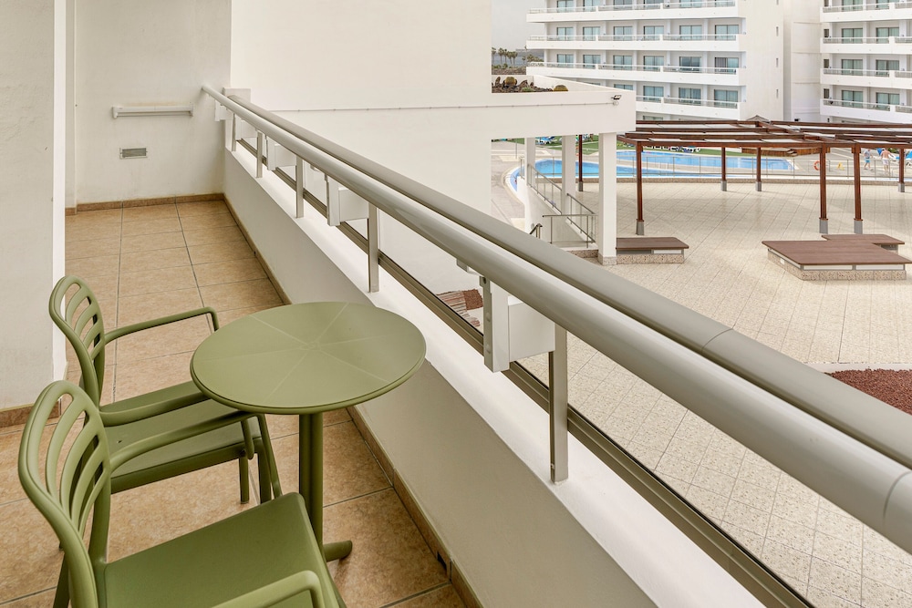 Suite 2 Adults + 3 Children
