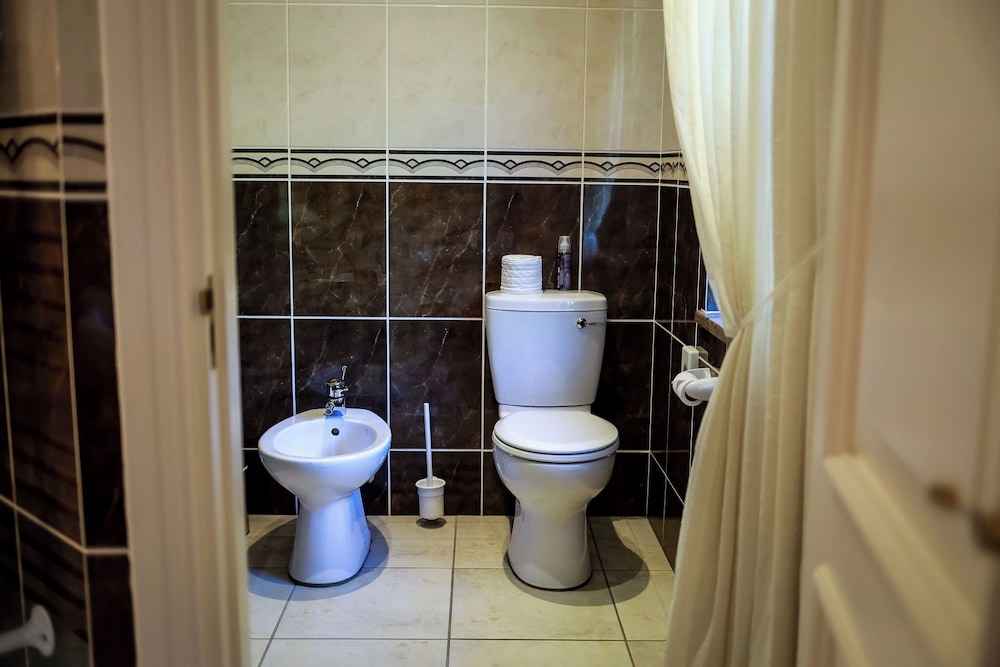 Deluxe Suite photo 3