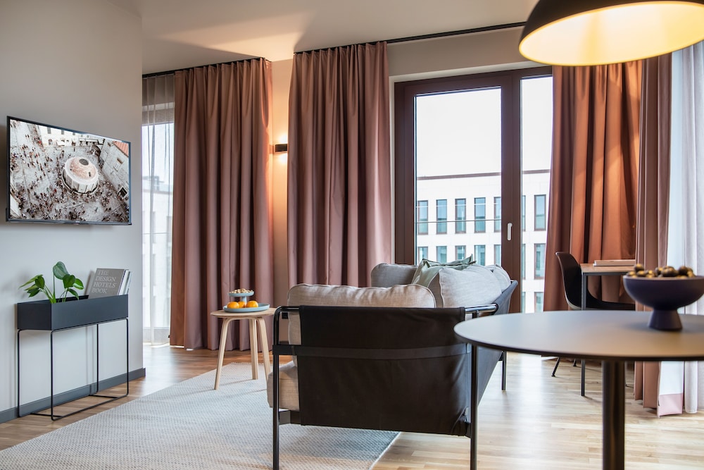 Medium Apartment thumbnail 5