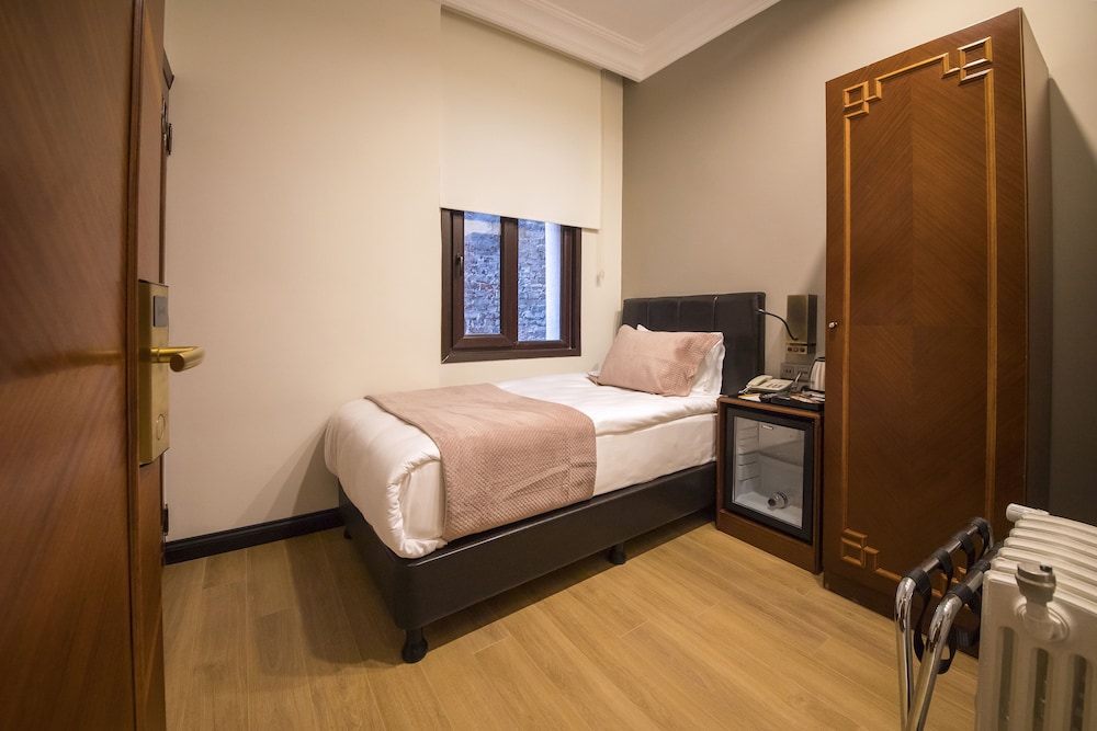 Economy Single Room photo 1