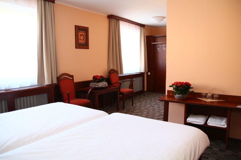 Standard Triple Room photo 3