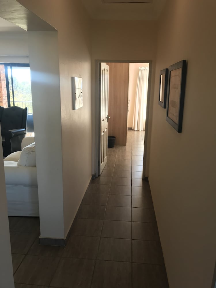 Classic Apartment, 2 Bedrooms, Non Smoking, Garden View photo 1