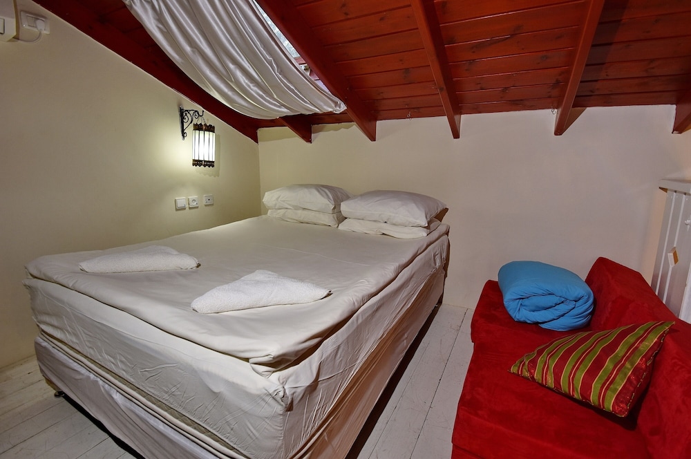 Gallery Suite photo 2