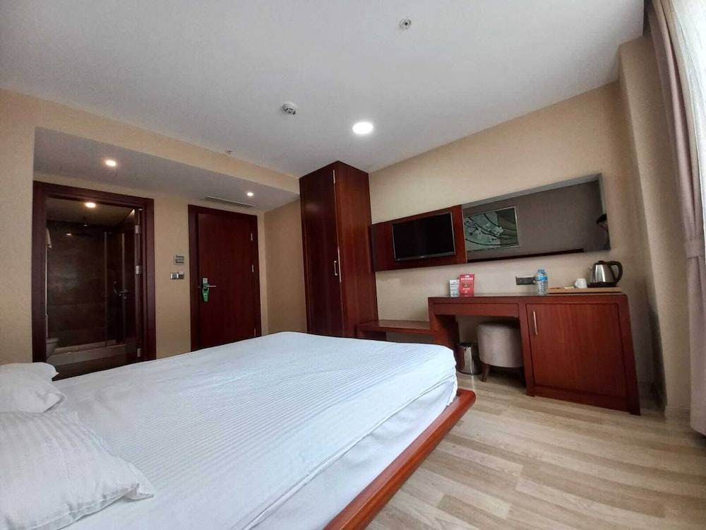 Economy Double Room photo 1