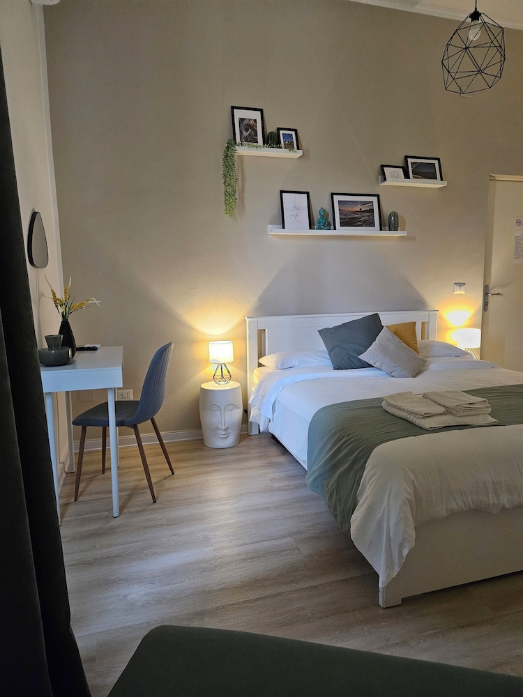 Standard Quadruple Room, Private Bathroom