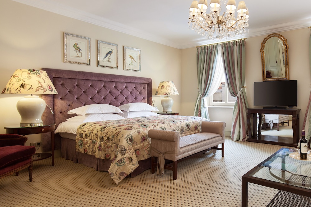 Junior Suite with SPA access - Photo 11