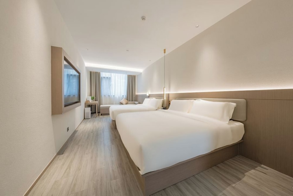 Luxury Quadruple Room