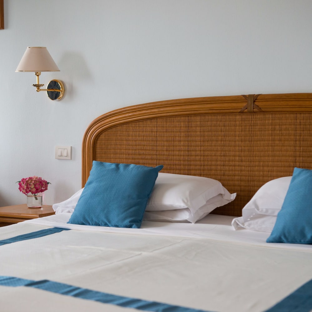 Quadruple Room photo 2