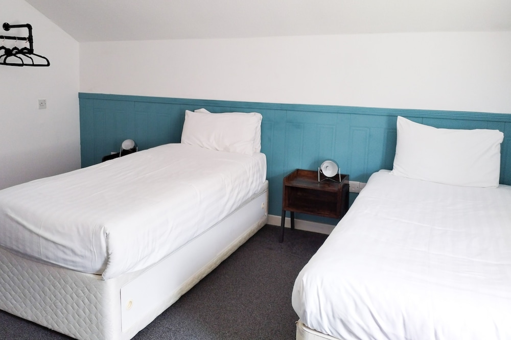 Economy Twin Room, Annex Building