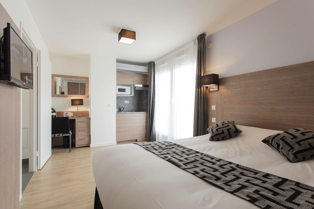 Apartment, Multiple Beds, Kitchenette