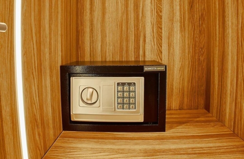 Single Room photo 2