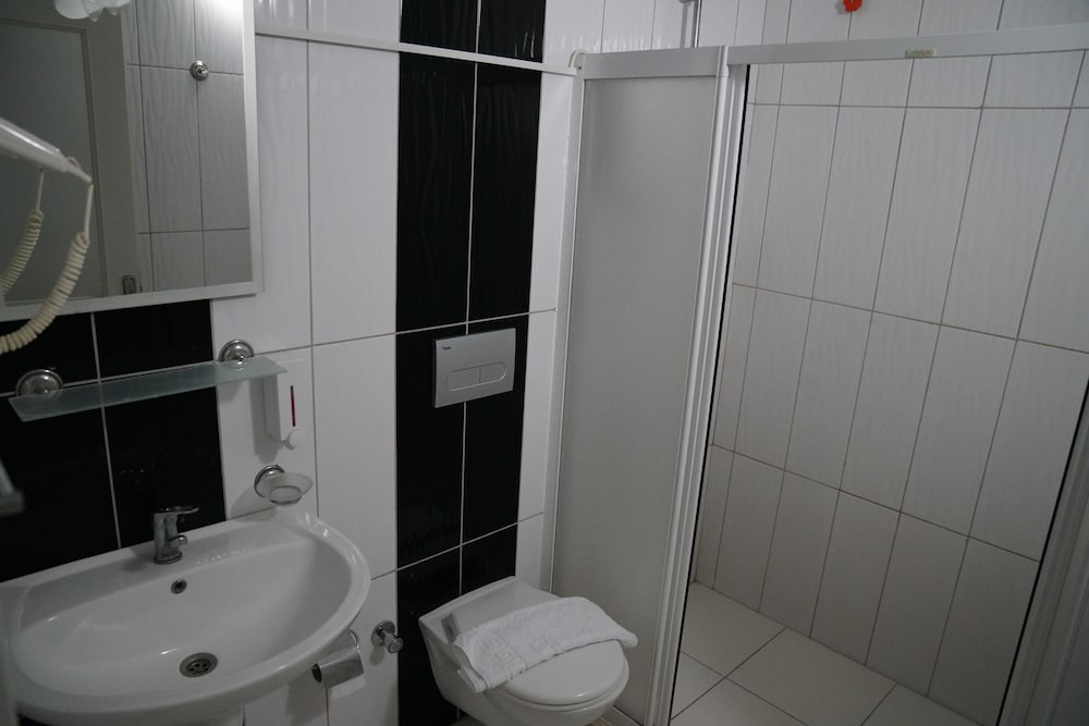 Standard Room photo 3