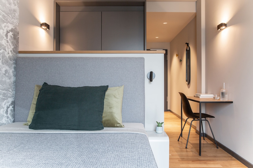 Xtra Smart Apartment