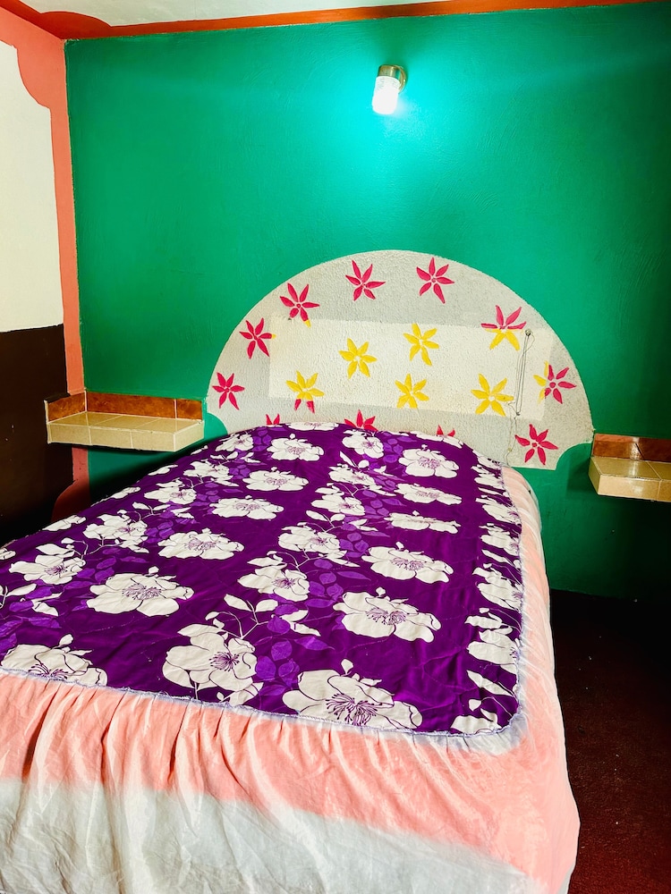 Basic Room photo 3