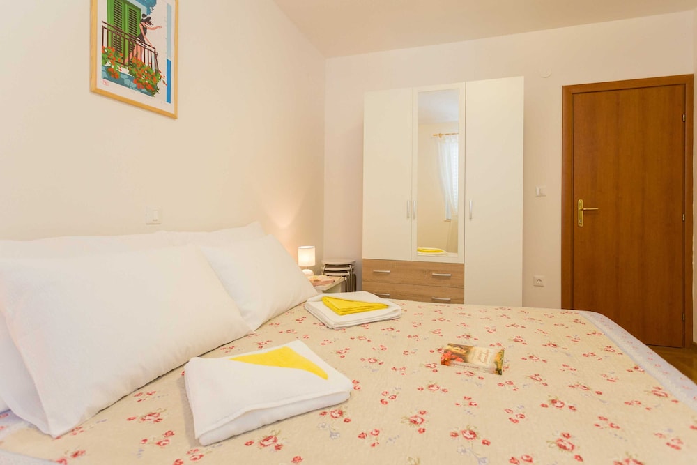 Apartment (One Bedroom Apartment with Balcony) photo 1