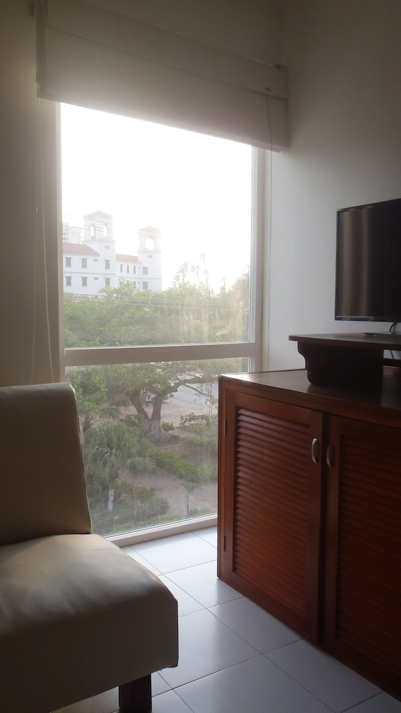 Deluxe Triple Room - Photo 8