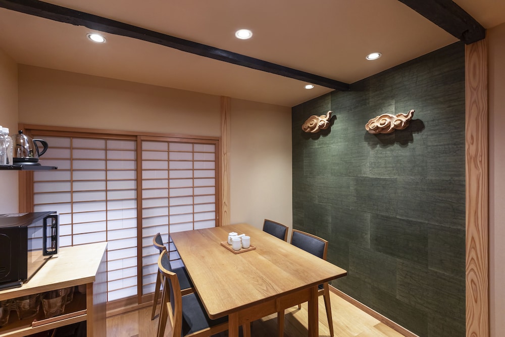 Basic Suite