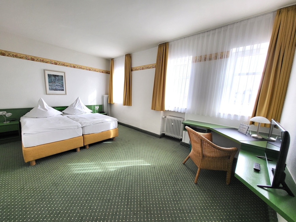 Double Room - Photo 5